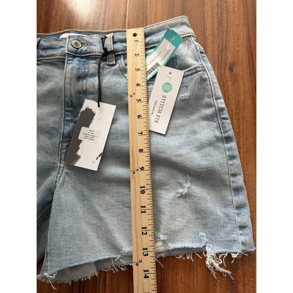 Studio Blue Denim Shorts Size 29 Light Wash High Rise Raw Hem NWT - Picture 8 of 9